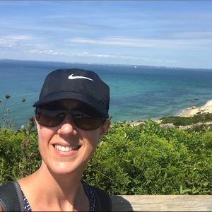 Meet your Posher, Julie